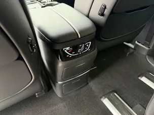 FORTHING 9 1.5T PHEV 7 Sitze Full Option Plugin