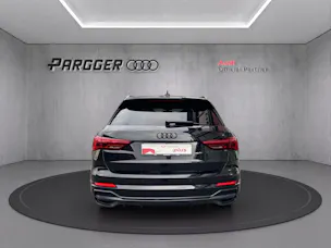 Audi Q3 35 TFSI S line S-tronic