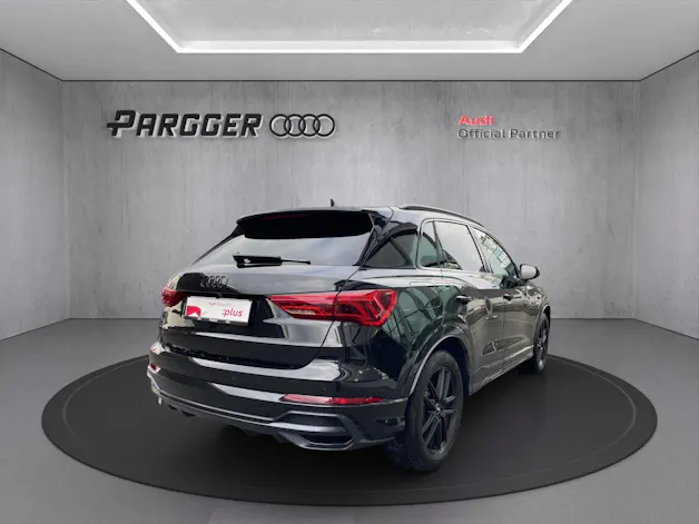Audi Q3 35 TFSI S line S-tronic
