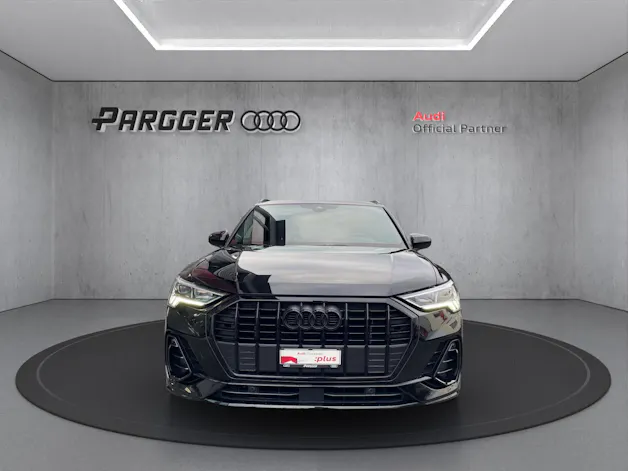 Audi Q3 35 TFSI S line S-tronic