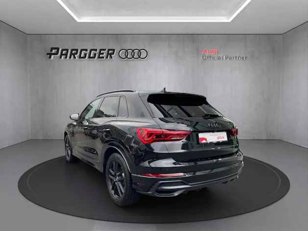 Audi Q3 35 TFSI S line S-tronic