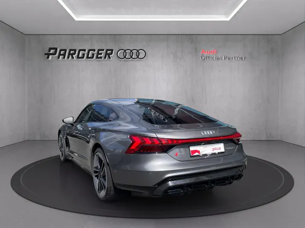 Audi RS e-tron GT quattro