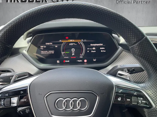 Audi RS e-tron GT quattro