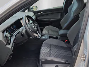 VW Golf 1.5 eTSI mHEV ACT R-Line DSG
