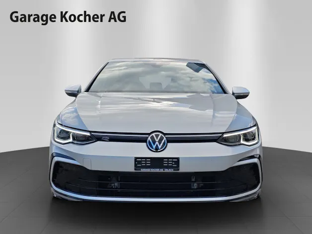 VW Golf 1.5 eTSI mHEV ACT R-Line DSG