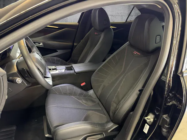 DS Automobiles AUTOMOBILES DS 4 1.6 E-Tense Ligne Noire