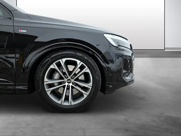 Audi Q7 SUV TDI quattro 210 kW S Line tiptronic