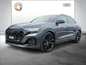 Audi Q8 SUV TFSI e quattro 290 kW Attraction tiptronic