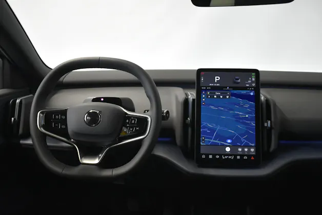 VOLVO EX30 P8 Ultra AWD