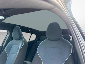 https://vehicle.imgix.net/4261354/5d816093-b325-4155-9c7b-8891249438fd.jpg