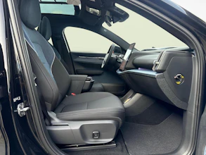 https://vehicle.imgix.net/4261354/f4ca02ff-f615-4d9b-8cb1-e00c7855c025.jpg