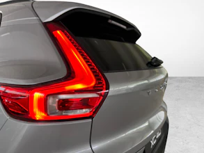 https://vehicle.imgix.net/4261357/05d0d48a-e259-46c1-b655-44c4a0cb8b00.jpg