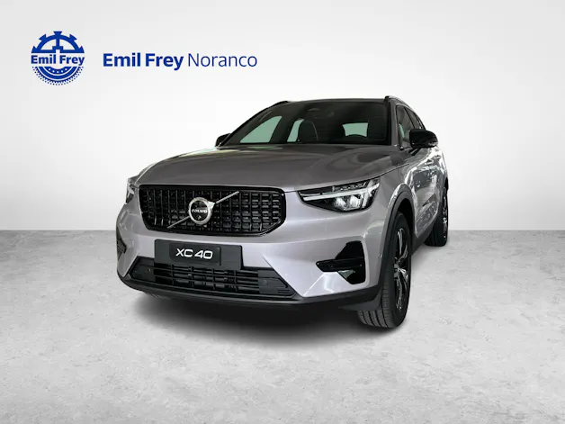 Volvo XC40 2.0 B3 MH Plus Dark