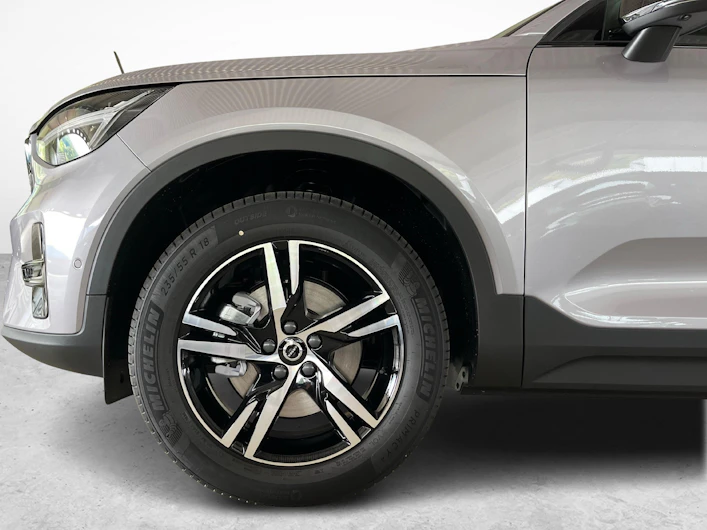 image du véhicule VOLVO XC40