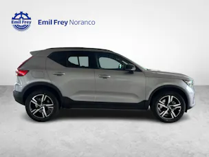 Volvo XC40 2.0 B3 MH Plus Dark