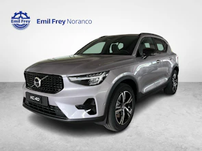 image du véhicule VOLVO XC40 2.0 B3 MH Plus Dark
