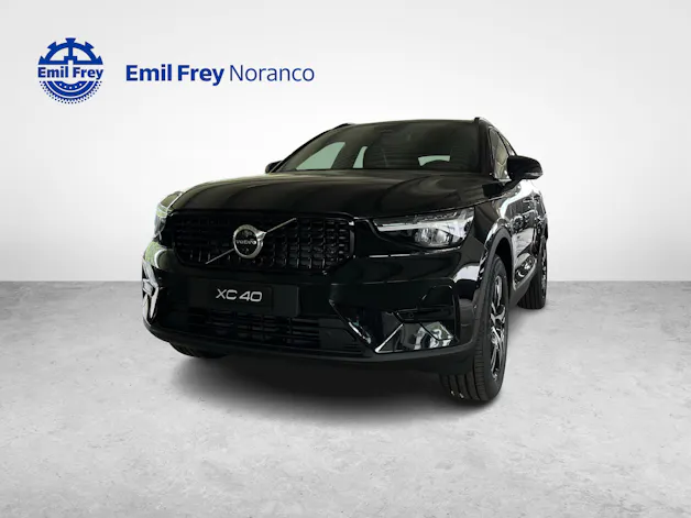 Volvo XC40 2.0 B3 MH Plus Dark