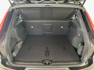 Volvo XC40 2.0 B3 MH Plus Dark