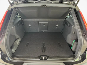 image du véhicule VOLVO XC40 2.0 B3 MH Plus Dark