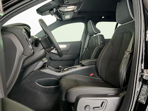https://vehicle.imgix.net/4261358/b7b371e9-461f-48c4-8232-6ef20a90c31f.jpg
