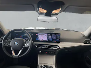 BMW 320d xDrive Touring G21 (CH) 📍