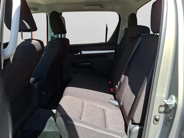 Toyota Hilux Double Cab.-Pick-up 2.8 D-4D MHEV 204 Style