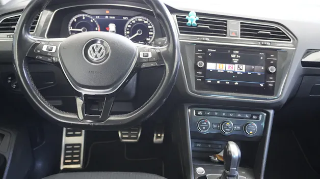 VW Tiguan 2.0 TDI SCR Sound 4Motion DSG