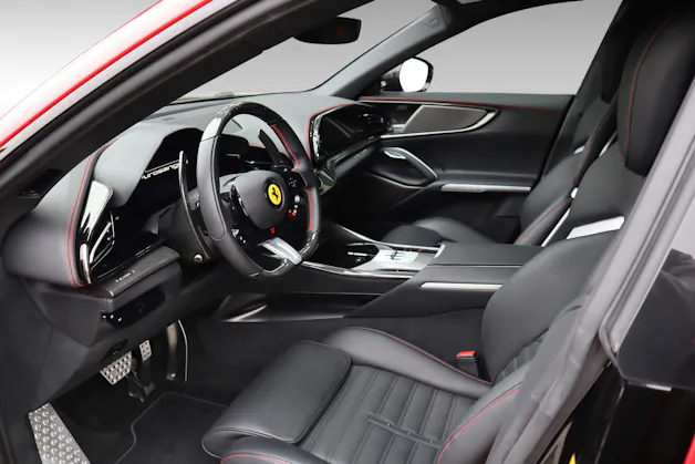 Ferrari Purosangue 6.5 V12