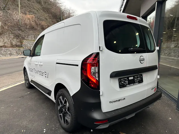 Nissan Townstar EV45 kWh 22kW L1 Tekna