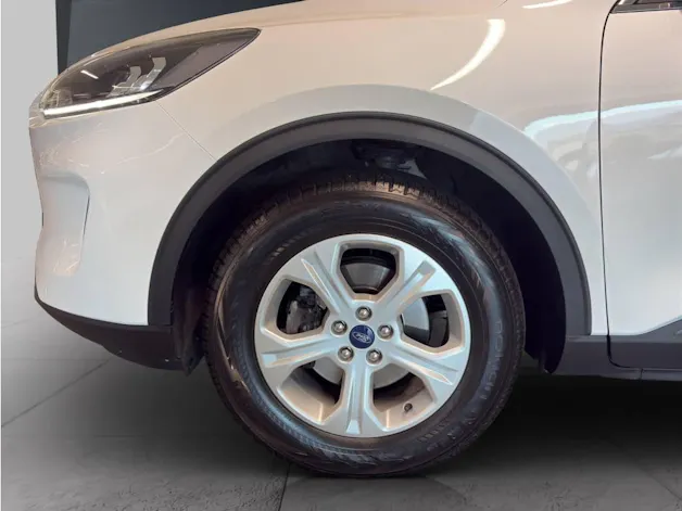FORD Kuga 2.0 TDCi EcoBlue Titanium 4WD