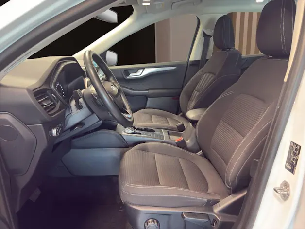 Ford Kuga 2.0 TDCi EcoBlue Titanium 4WD