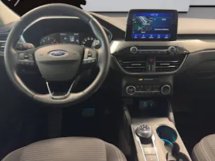 FORD Kuga 2.0 TDCi EcoBlue Titanium 4WD