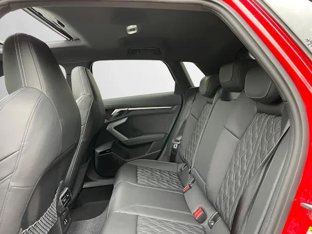 Audi S3 Sportback TFSI quattro S-tronic