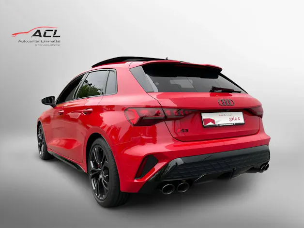 Audi S3 Sportback TFSI quattro S-tronic