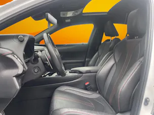 Lexus UX 250h F Sport AWD Automatic
