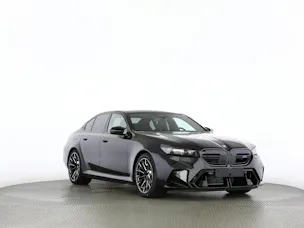BMW M5 xDrive