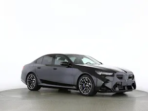 BMW M5 xDrive