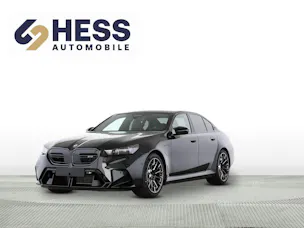 BMW M5 xDrive