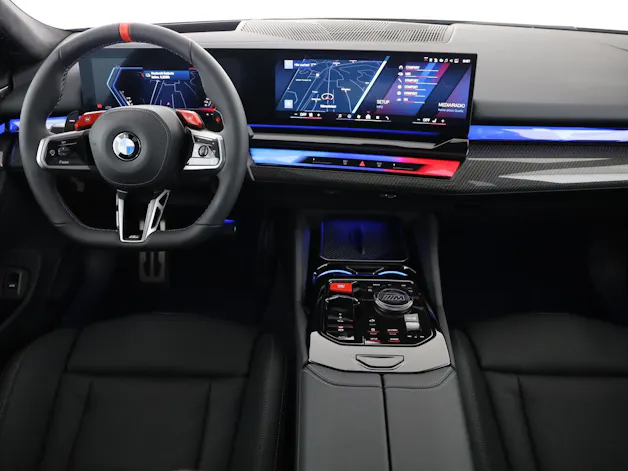 BMW M5 xDrive