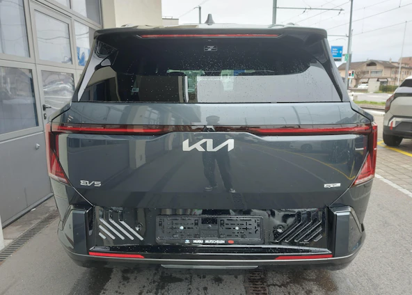 image du véhicule 10 image du véhicule 10