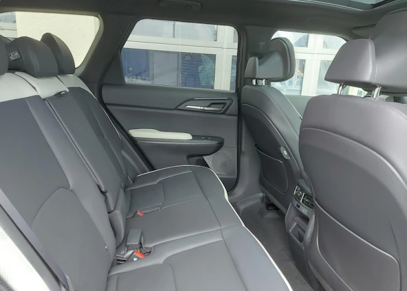 image du véhicule 28 image du véhicule 28