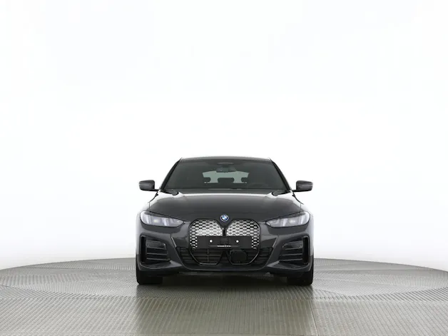 BMW i4 xDrive40
