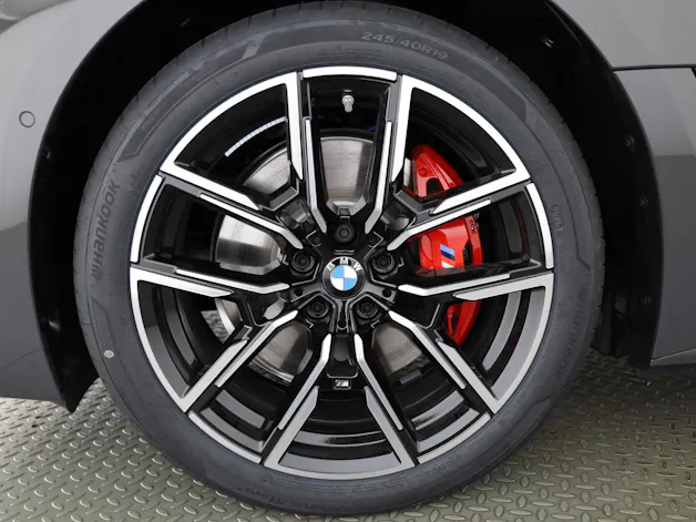 BMW i4 xDrive40