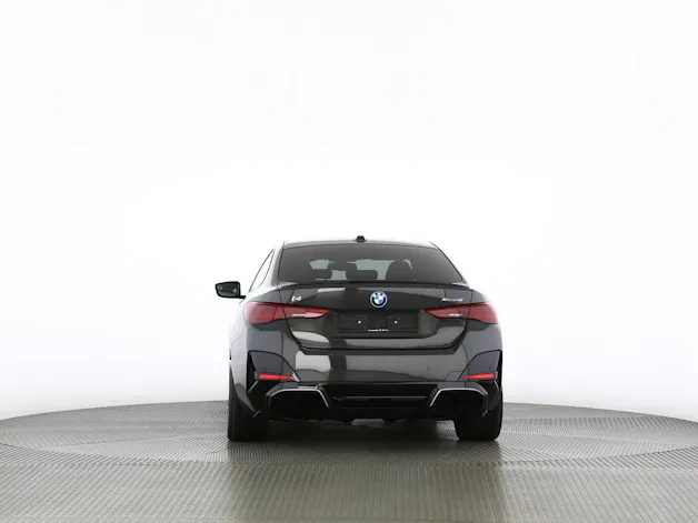 BMW i4 xDrive40