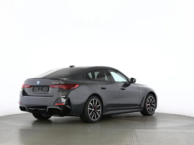 BMW i4 xDrive40