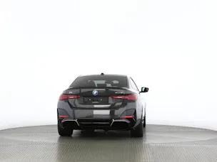 BMW i4 xDrive40
