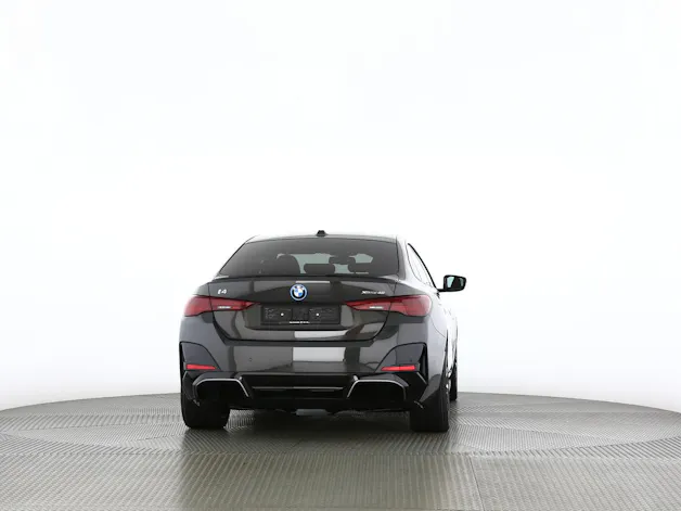 BMW i4 xDrive40