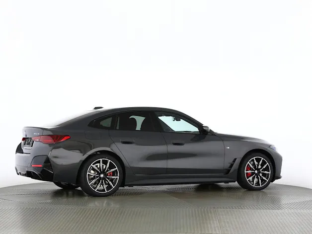 BMW i4 xDrive40