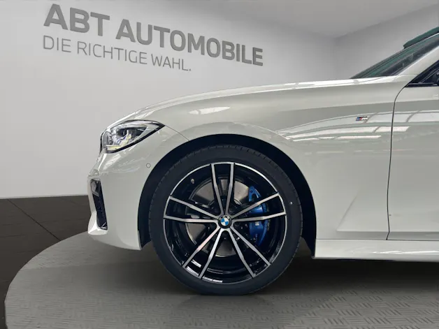 BMW M340i xDrive Touring