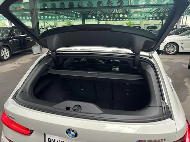 BMW M340i xDrive Touring